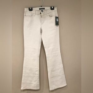 🎃NWT LRL Modern Flare Cream Color Midrise Stretchy Jeans, Size 4